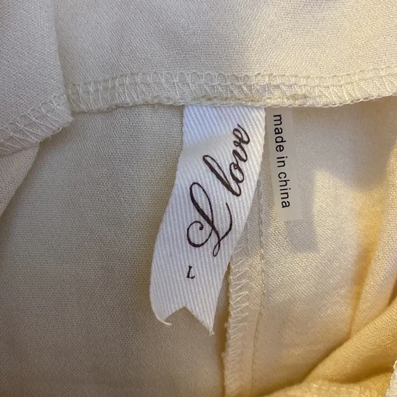 Elegant Cream Pants with Tie Waist - Picture 2 of 5